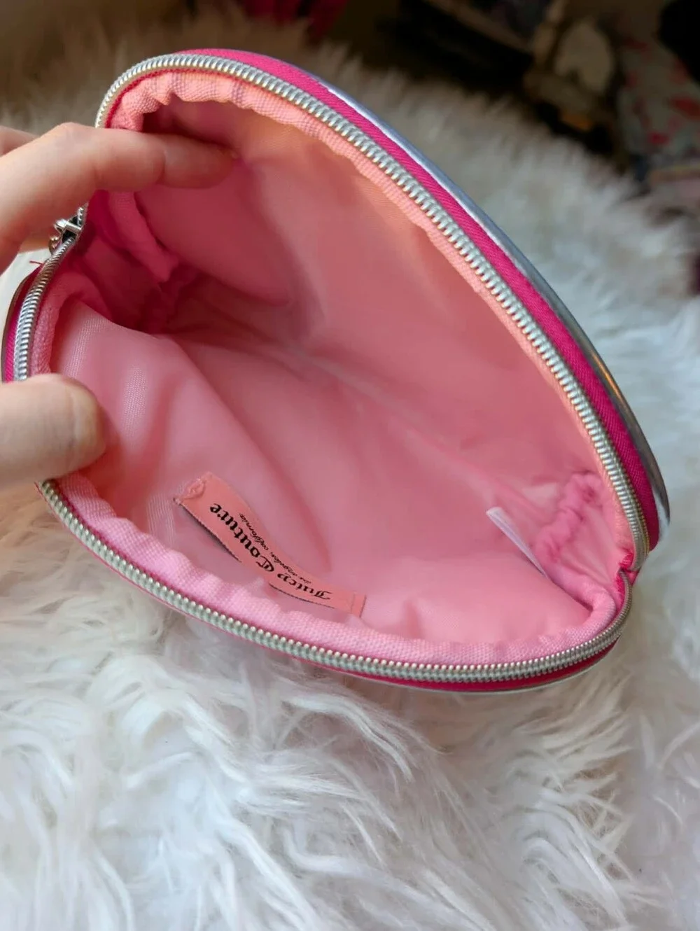 Juicy Couture Hot Pink Rhinestone Makeup Cosmetic Bag Travel Pouch Bedazzled Y2k